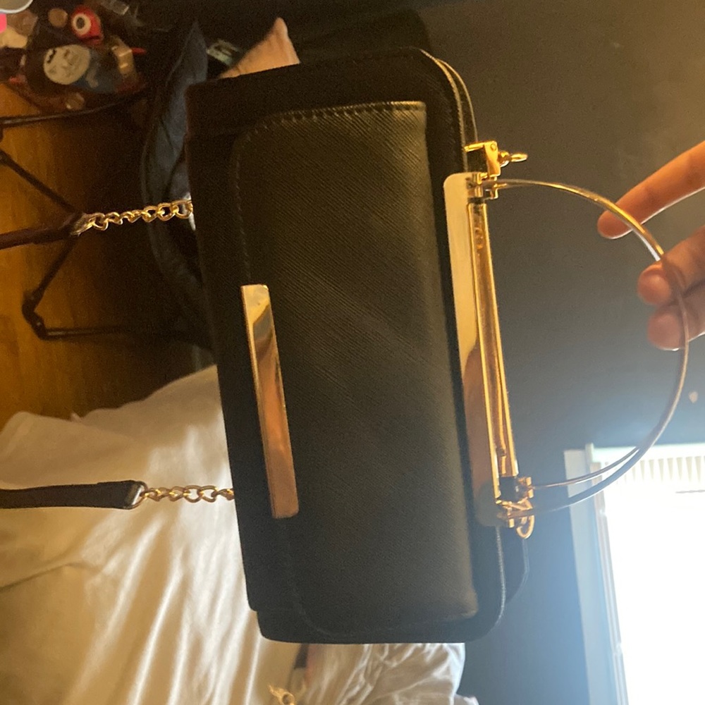 Hand bag